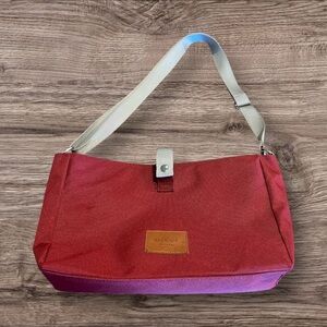 MochiThings Pick Up Travel Bag Red
